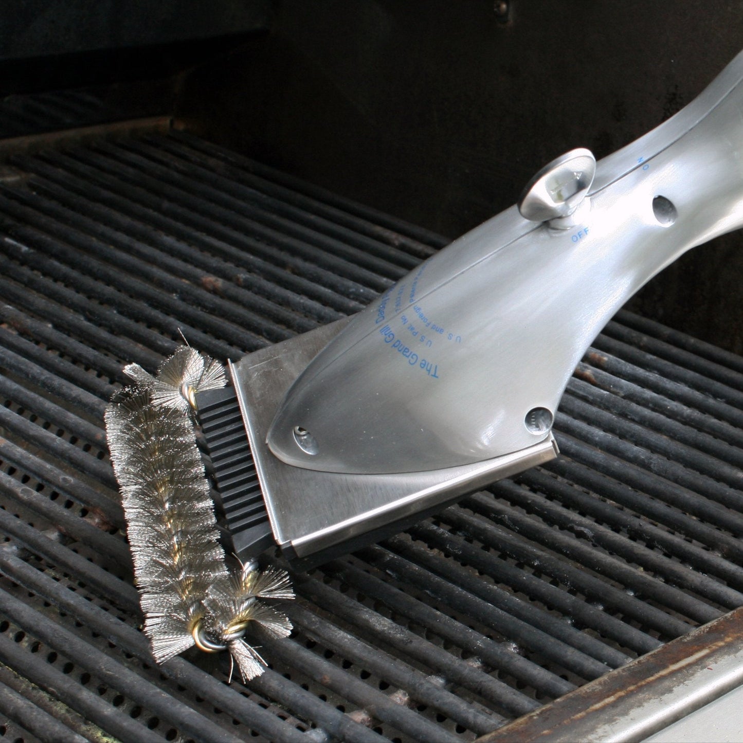 Grand Grill Daddy® Platinum – All Metal Steam Brush