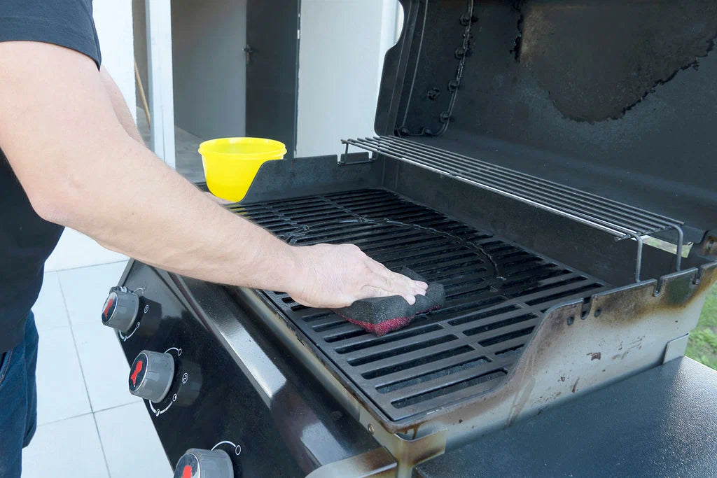 How to Deep Clean Your BBQ Grill for the Season