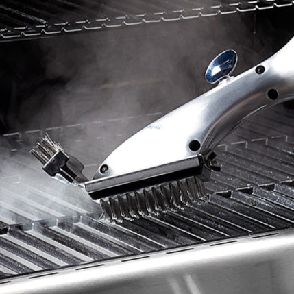 Grill Daddy steam cleaning barbeque grill brush